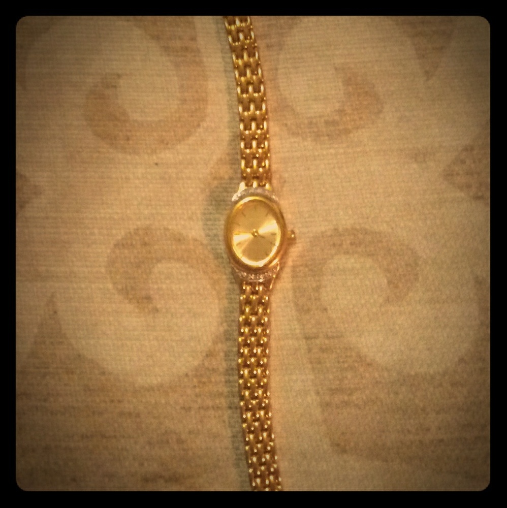 Vintage TCM ladies wrist watch with diamonds